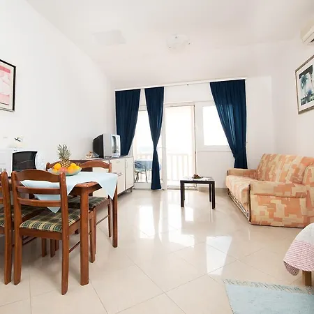 Appartement Ljubicic 1620 *