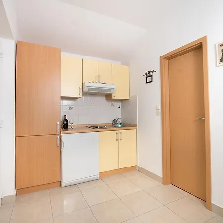 Ljubicic 1620 Appartement