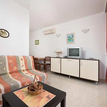 Appartement Ljubicic 1620 Rogoznica (Sibenik-Knin)