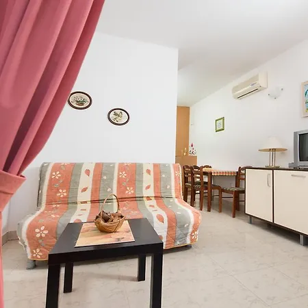 Ljubicic 1620 Appartement
