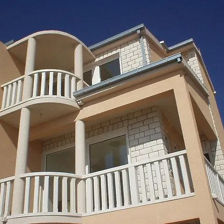 Ljubicic 1620 Appartement Rogoznica (Sibenik-Knin)